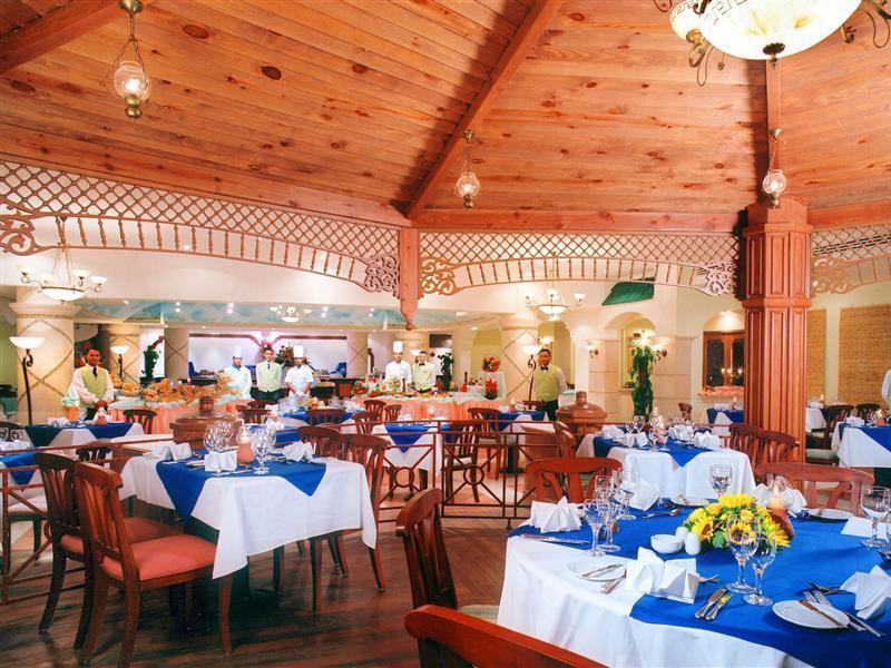 Ivy Cryene Island Resort & Aqua Park Σαρμ Ελ Σέιχ Εστιατόριο φωτογραφία